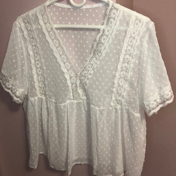 white sheer top - Picture 3 of 4